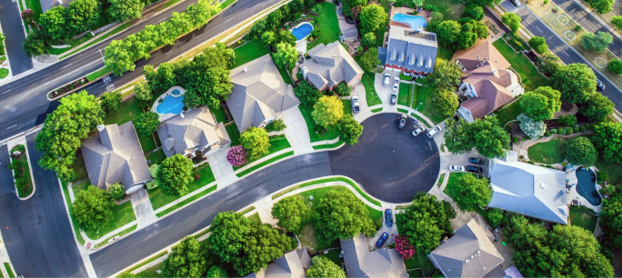 street with roundabout