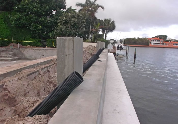 335 El Vedado Seawall — image 1