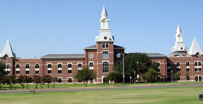 Baylor University Dutton Avenue — image 2