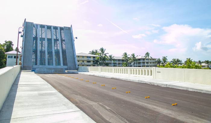 Boca Club Bridge Over Intracoastal Waterway Camino Real Road — image 2