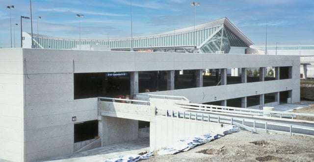 Buffalo Niagara International Airport Parking Structure
