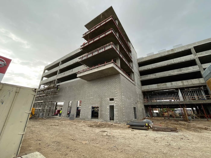 Cadillac Houston — image 2