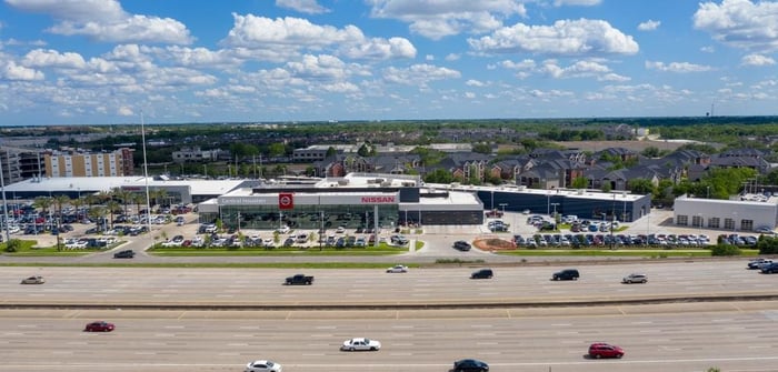 Central Houston Nissan — image 1