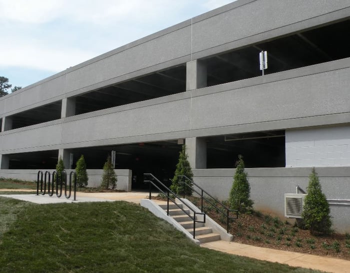 Coliseum Centre — image 2