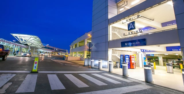 Dallas-Fort Worth International Airport Parking Structure