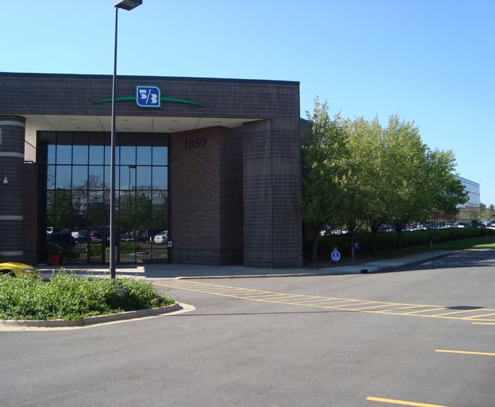 Fifth Third Corporate Restoration of Façade — image 2
