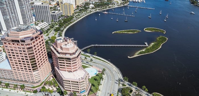 Flagler Drive Seawall and South Cove Natural Area Boardwalk — image 1