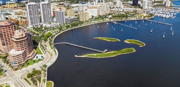 Flagler Drive Seawall and South Cove Natural Area Boardwalk — image 2