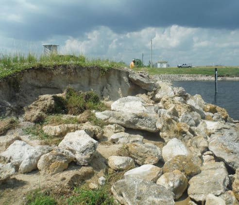 Herbert Hoover Dike Post-Storm Topographic and Hydrographic Surveys — image 2