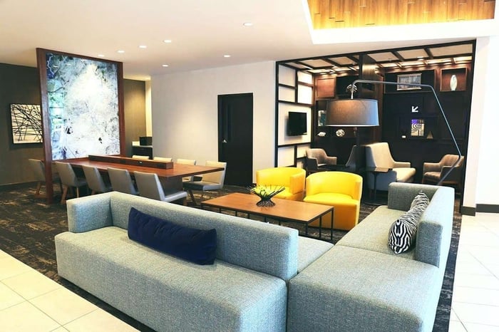 Hyatt Place Austin Airport — image 1