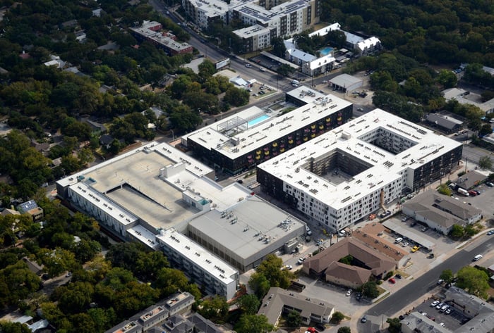 Lamar Union — image 2