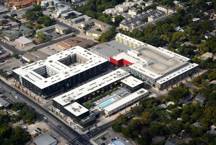 Lamar Union — image 4