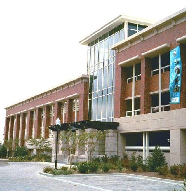 Magnolia Street Parking Structure — image 1