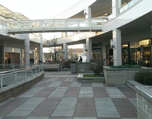 Oakbrook Center G Building Plaza Renovations — image 2