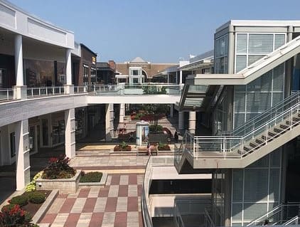 Oakbrook Center G Building Plaza Renovations