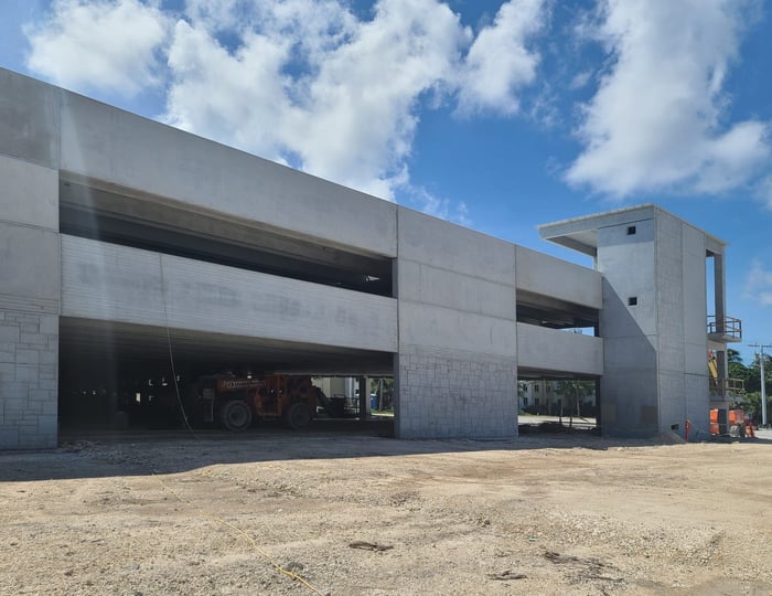Ocean Reef Club Village Parking Garage — image 4