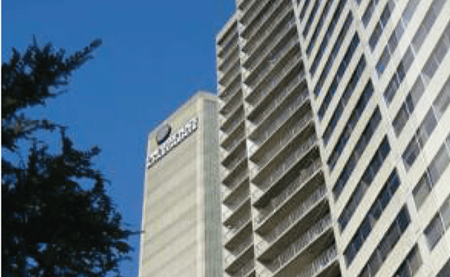 One Lytle Place Apartments