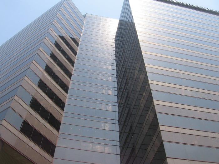 One Pierce Place — image 1