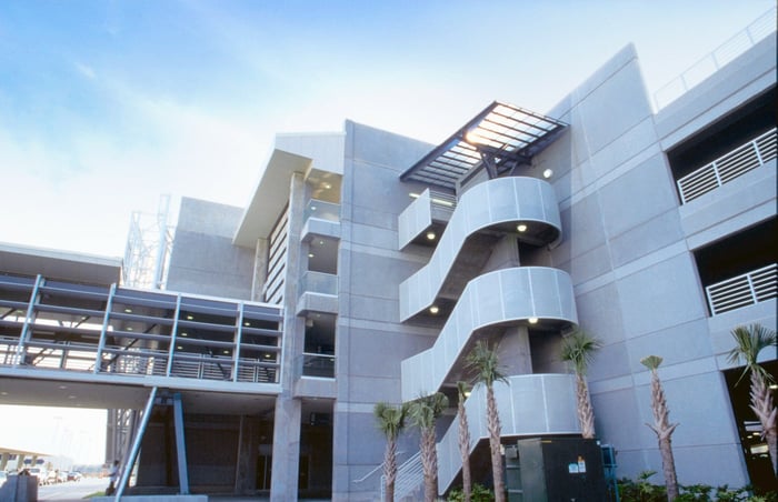Pensacola International Airport Parking Structure — image 2