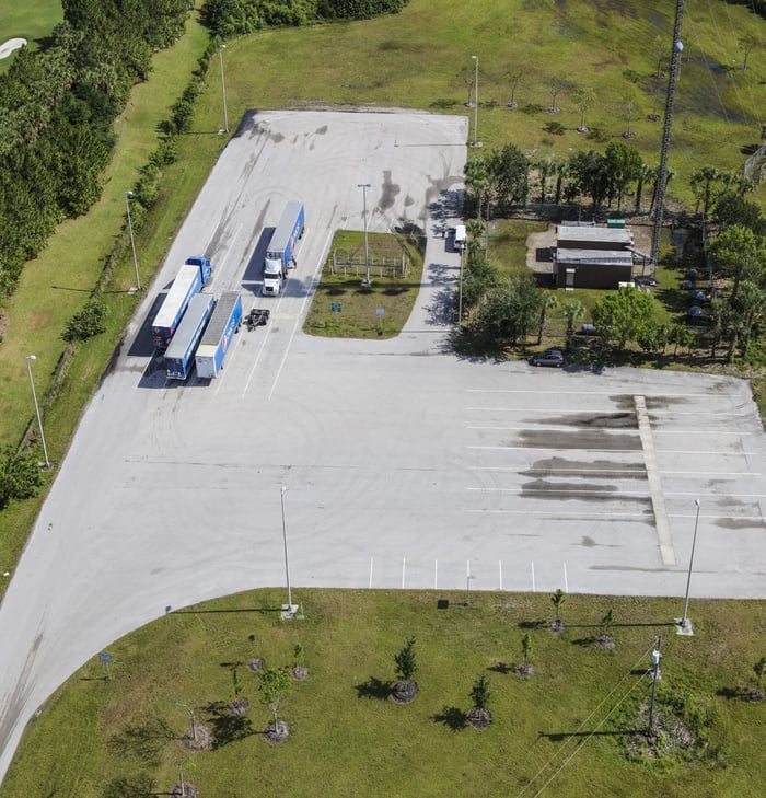 Reconstruction of Jupiter Tandem Truck Lot — image 2