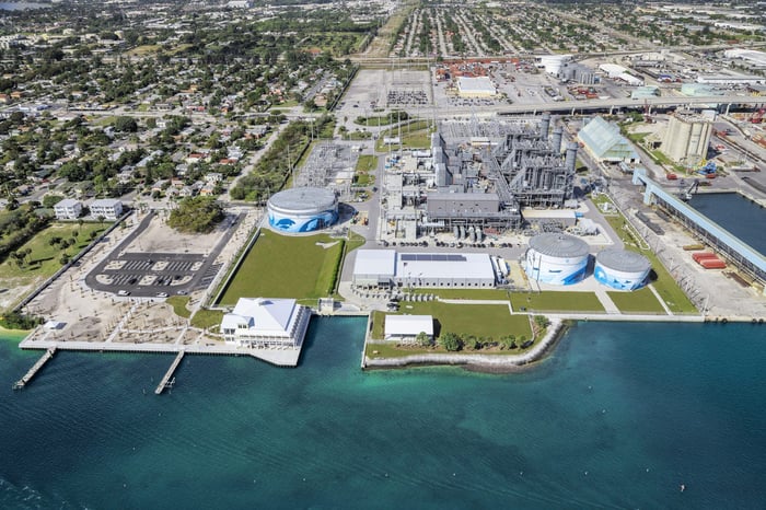 Riviera Beach Power Plant — image 1