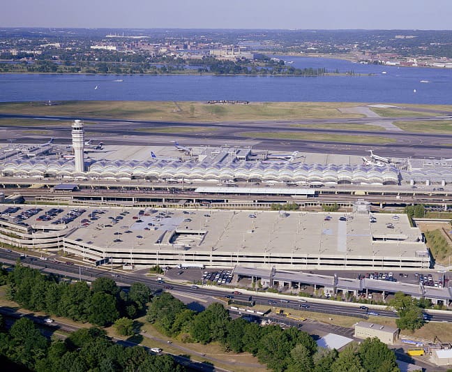 Ronald Reagan Washington National Airport — image 1