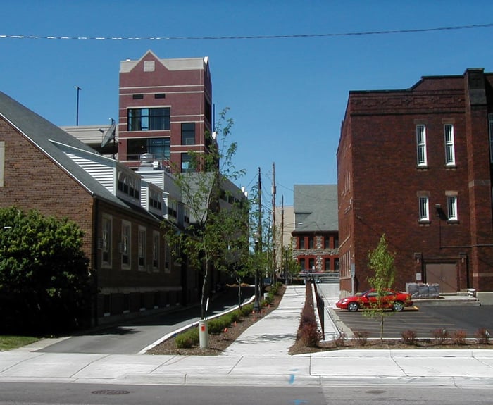 Roosevelt Parking Structure — image 2