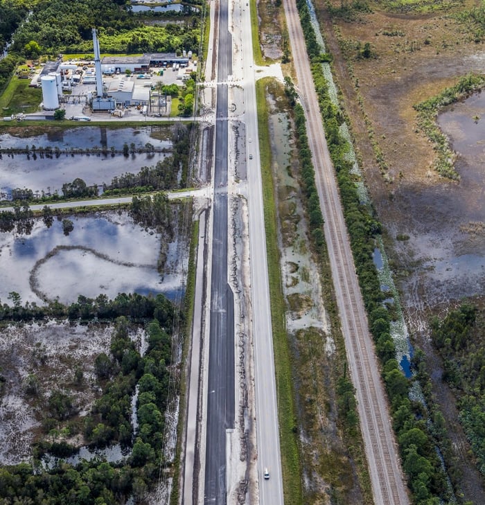 SR 710 Reconstruction Design-Build Palm Beach County Line to Pratt Whitney Entrance — image 2