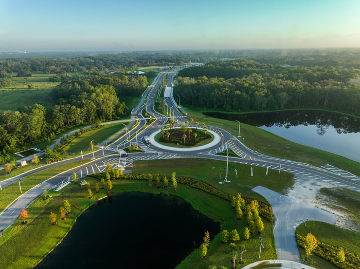 Sunlake Boulevard from Ridge Road to SR 52 Roadway Development — image 2