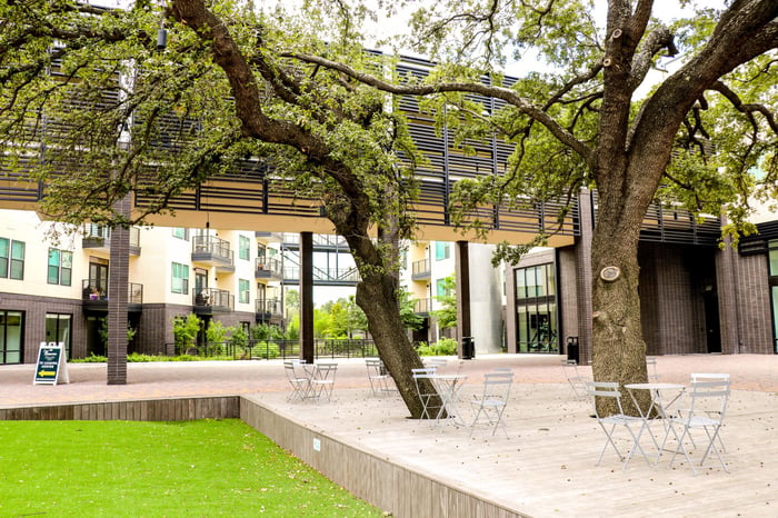 The Weaver Residences at The Hatchery — image 4