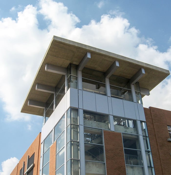 Valparaiso University Parking Structure — image 1