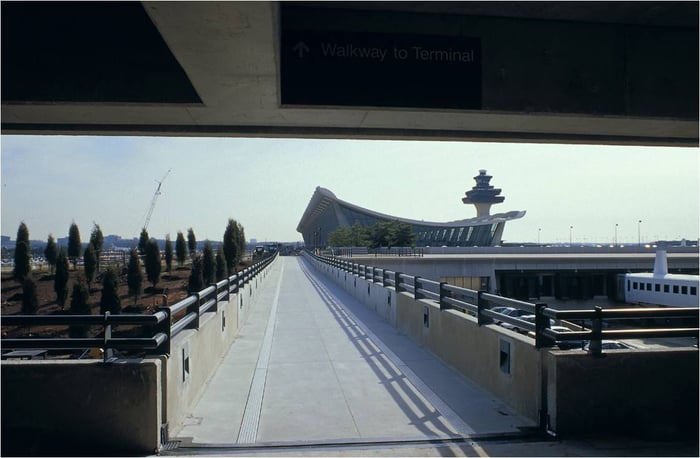 Washington Dulles International Airport New Parking Structures — image 2