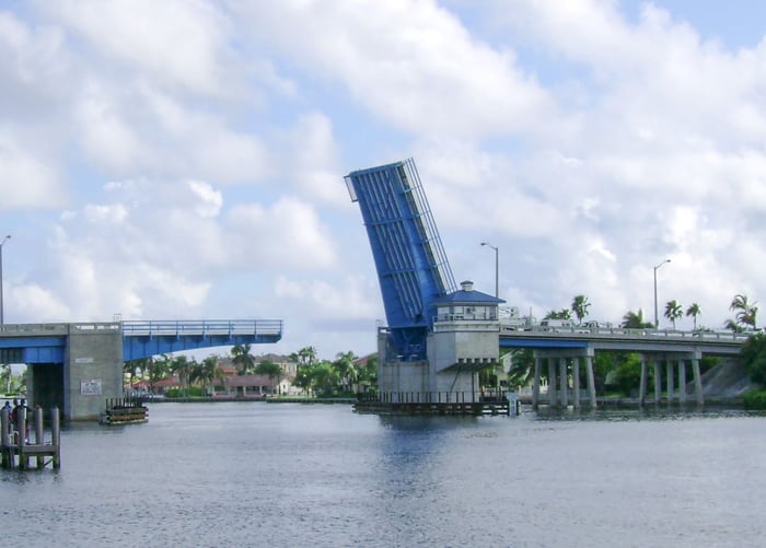Woolbright Road Bascule Bridge Over Intracoastal Waterway — image 1