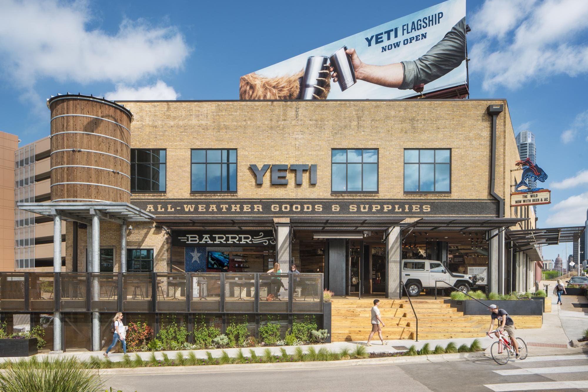 YETI Flagship Store - WGI