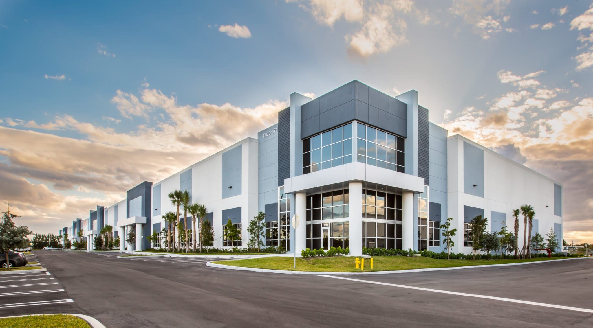 distribution center engineer