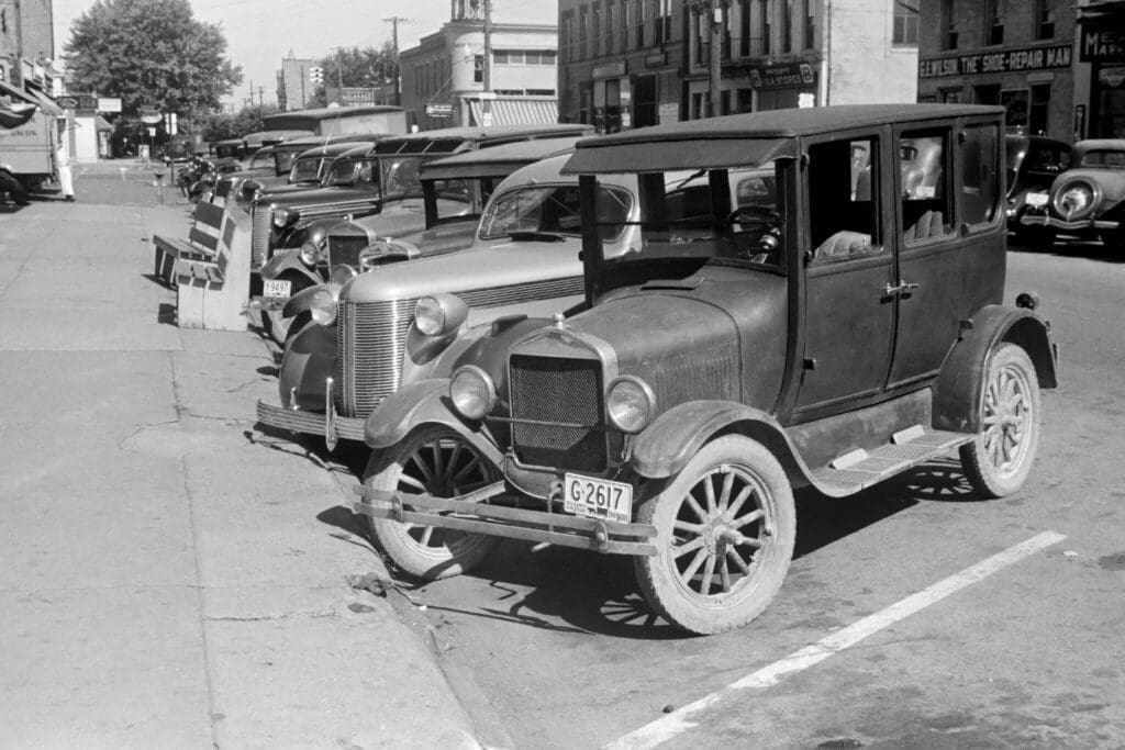 Cars parked in Plain City, Ohio, in 1938. Off-street parking sprang up in the 1920s with the rise in car ownership.